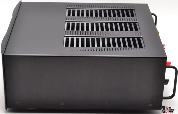 Mark Levinson 533H Three Channel Amplifier (300 Watts x 3) - Jamsticks