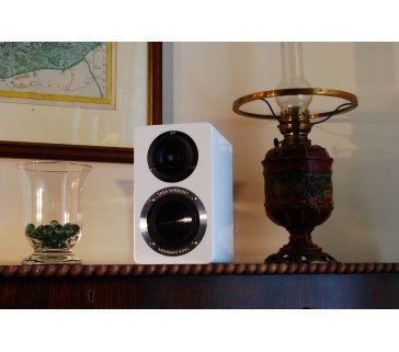Taga Harmony iMPACT 2.0 Hi-Fi Active Speaker System - Jamsticks
